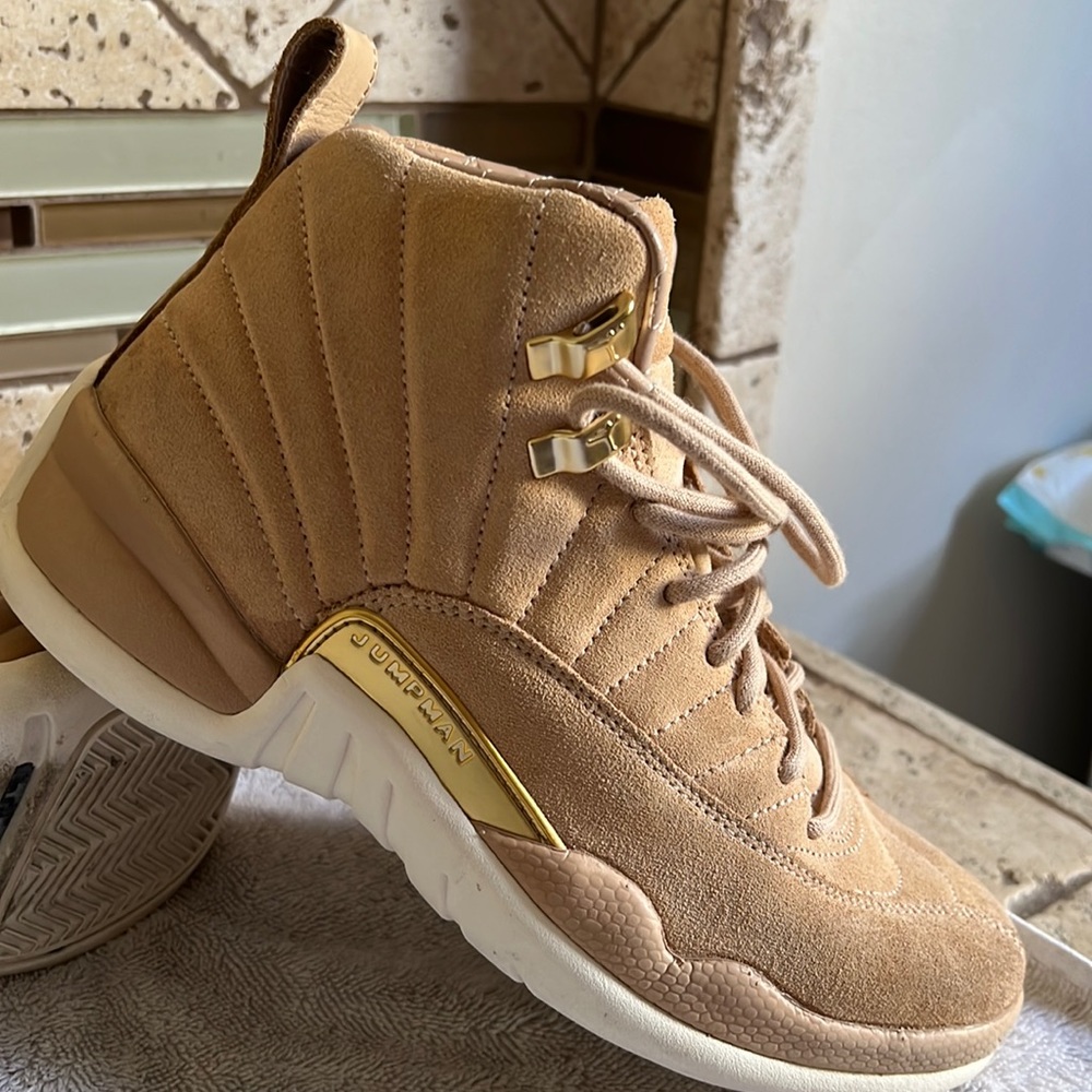 Womens Jordan 23